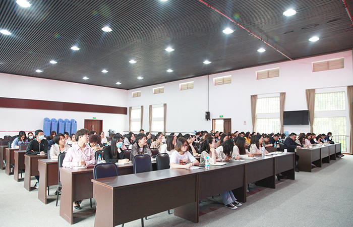 1622799457565938.jpg 公司舉辦2021年度新聞宣傳培訓(xùn)1小圖.jpg